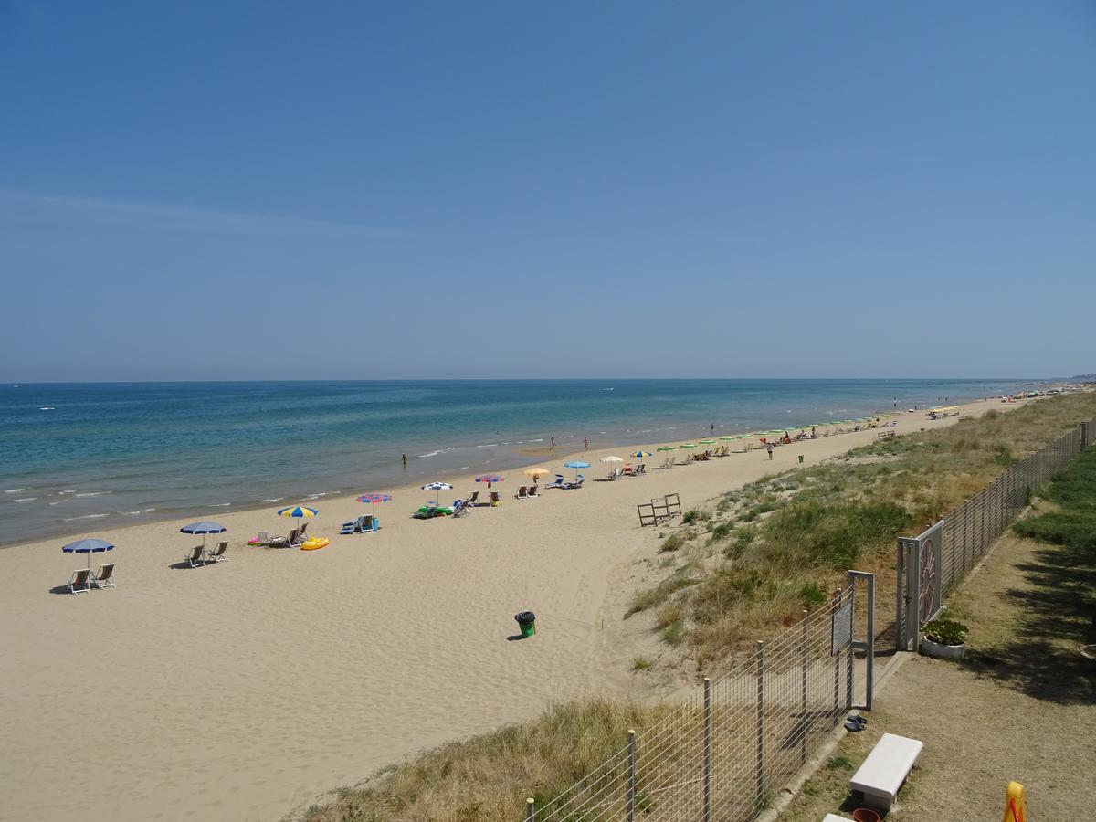 Villaggio Azzurra 테르몰리 외부 사진